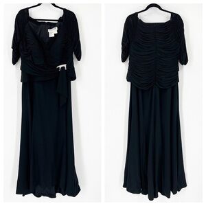 Daymor Couture Black Evening Gown MOTB Ruched Elegant Event Cocktail